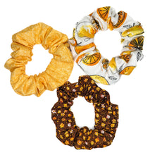 Load image into Gallery viewer, Darling Clementine Scrunchie
