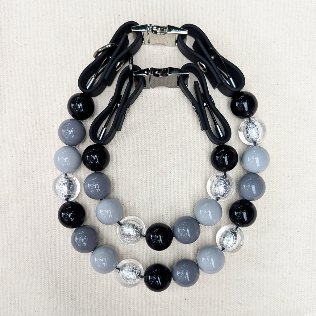 Black and White Beaded Pet Collar