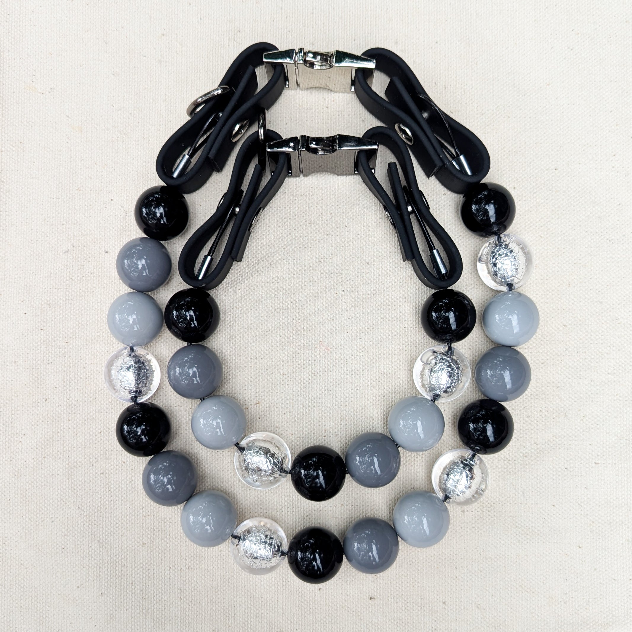 Black and White Beaded Pet Collar